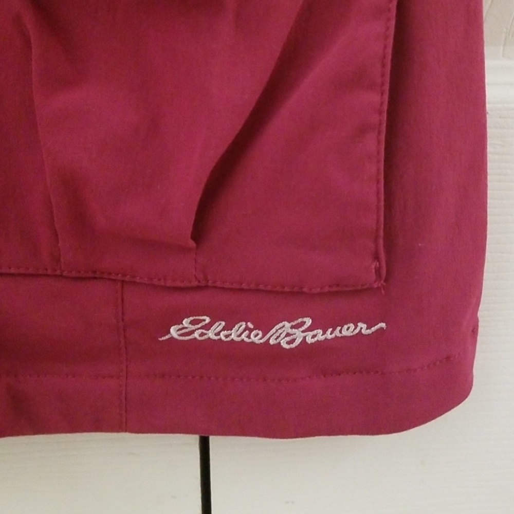 Vest - Picture 2 of 4